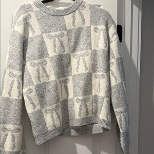 a new day Gray and Cream Bow Pattern Sweater